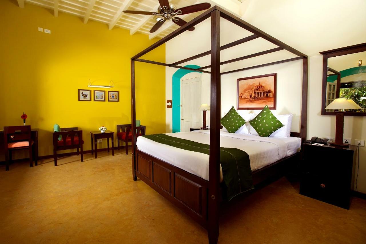 Tea Bungalow Kochi Exterior photo